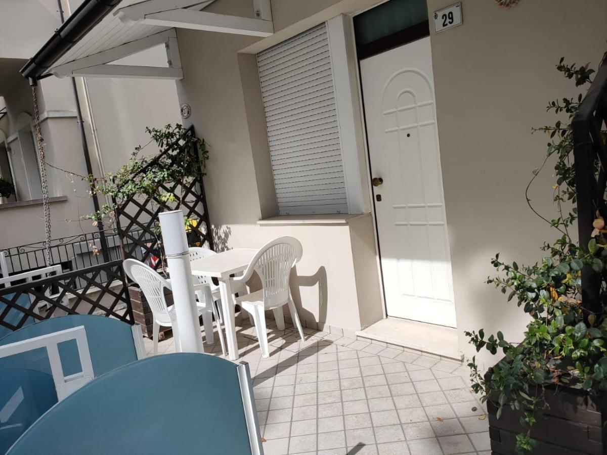 Hotel Cavalli Cattolica Exterior foto